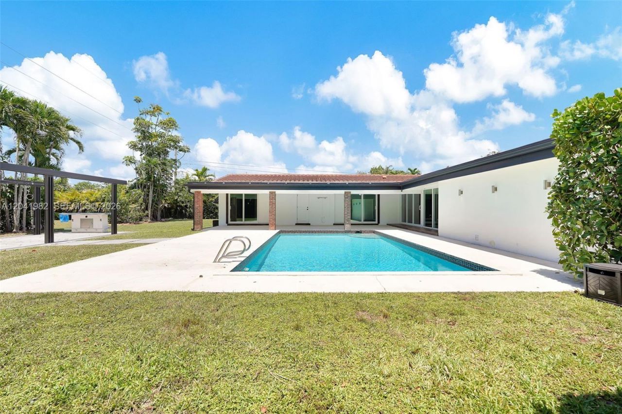 7700 SW 139th Ter , Palmetto Bay, FL 33158 Photo