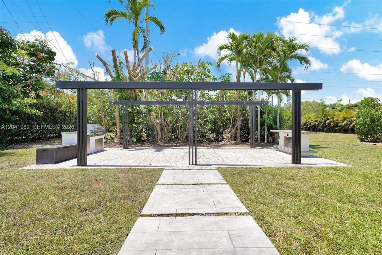 7700 SW 139th Ter , Palmetto Bay, FL 33158 Photo