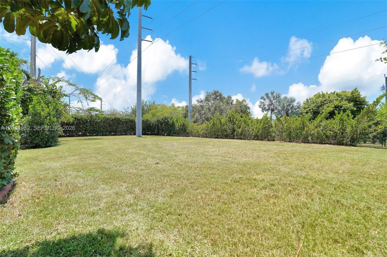 7700 SW 139th Ter , Palmetto Bay, FL 33158 Photo