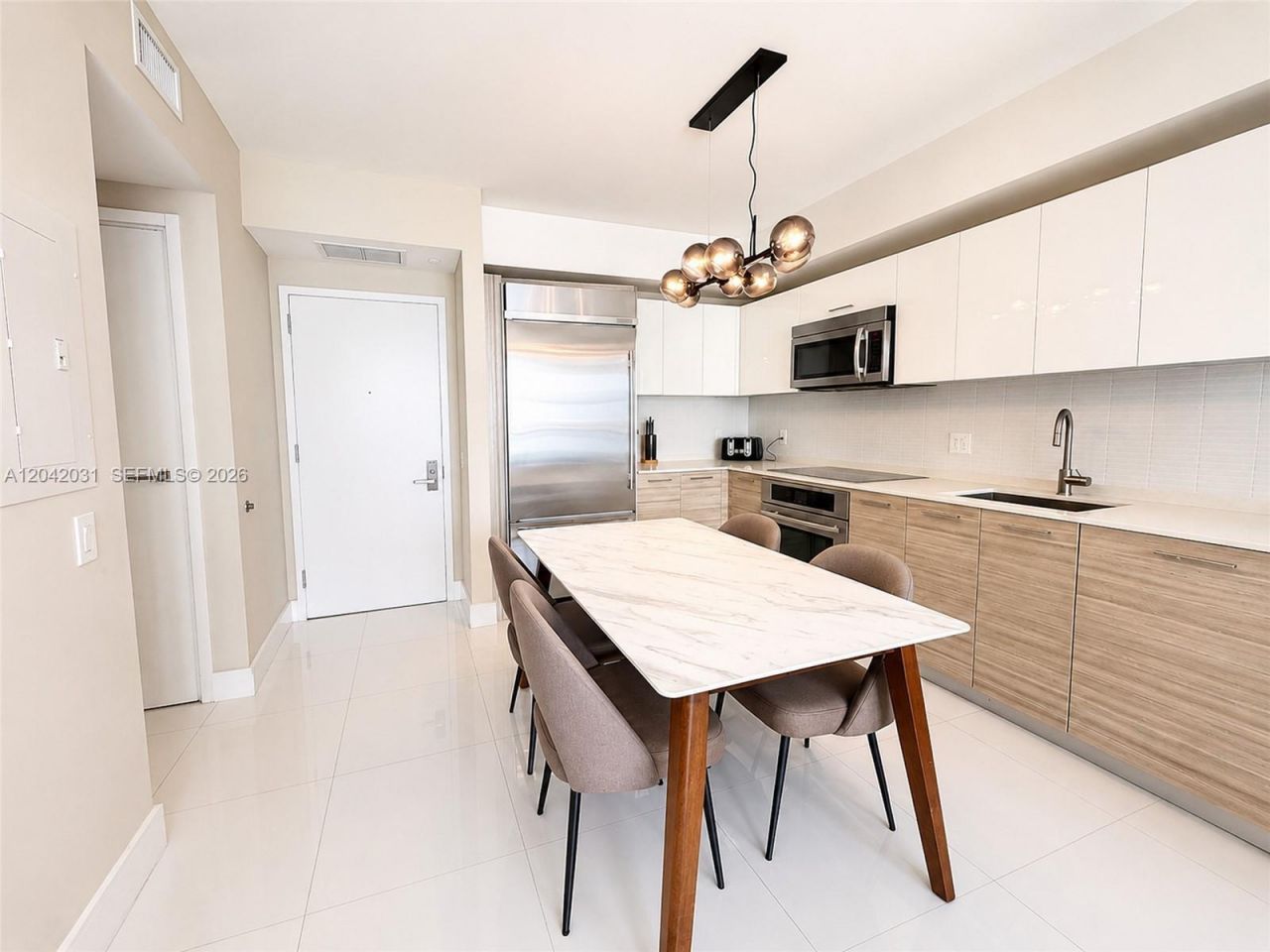 1300 Brickell Bay Dr , Unit 2307, Miami, FL 33131 Photo