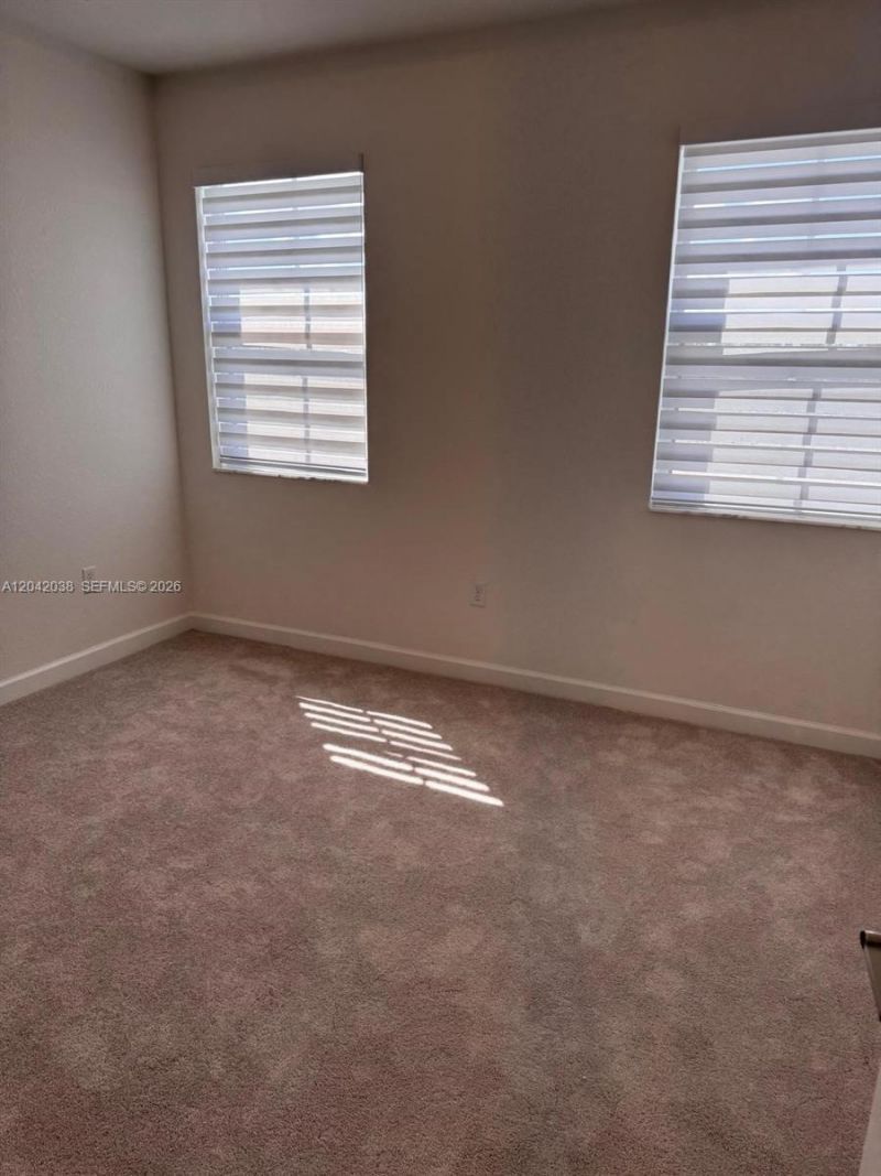 2444 SE 29th St , Homestead, FL 33035 Photo