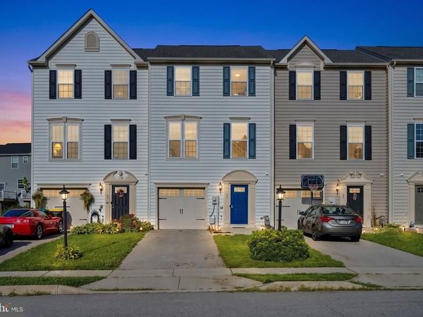 55 S CENTER STREET, HANOVER, PA 17331