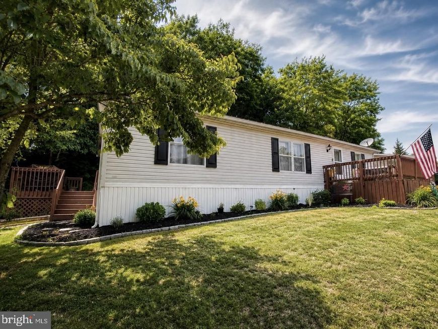 54 Cherokee Drive, Windsor, PA 17366 Main Photo