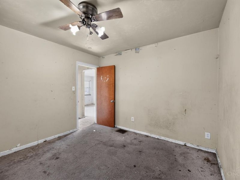 364 Ingram Road, Greenhills, OH 45218 Photo 18