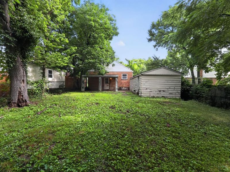 364 Ingram Road, Greenhills, OH 45218 Photo 5