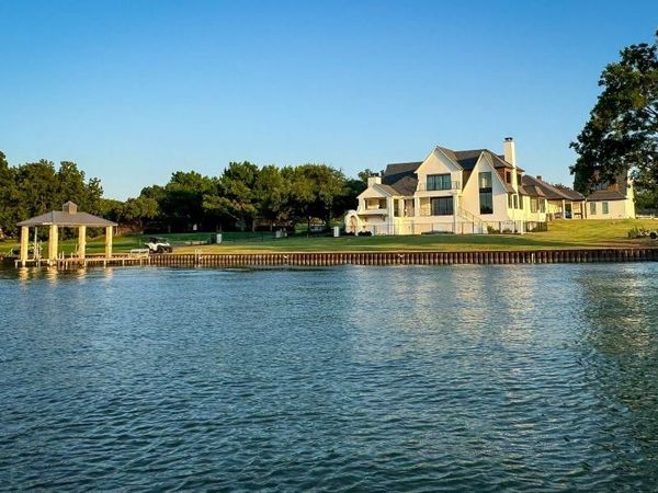 115 Luther Lane, Heath, TX 75032