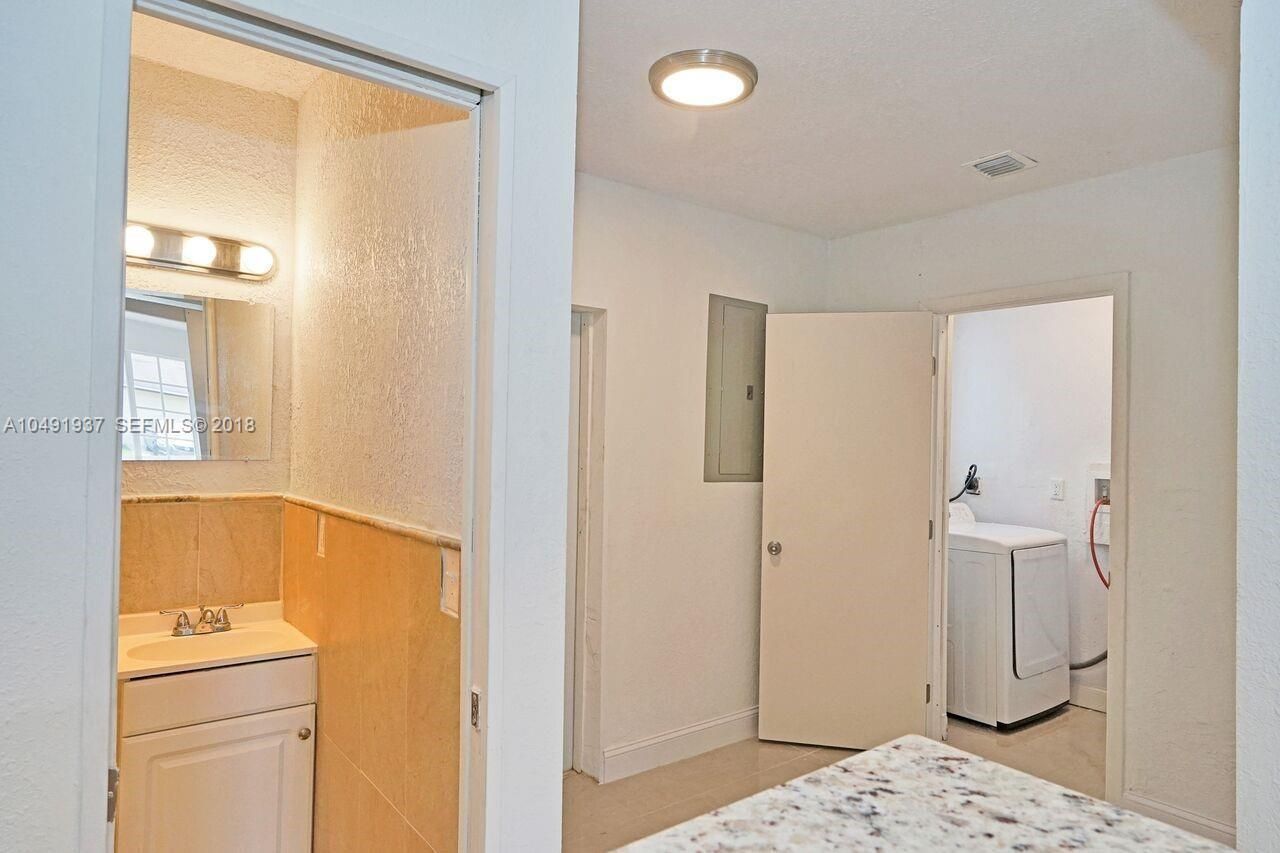 2000 SW 95th Terrace, Miramar, FL 33025 Photo