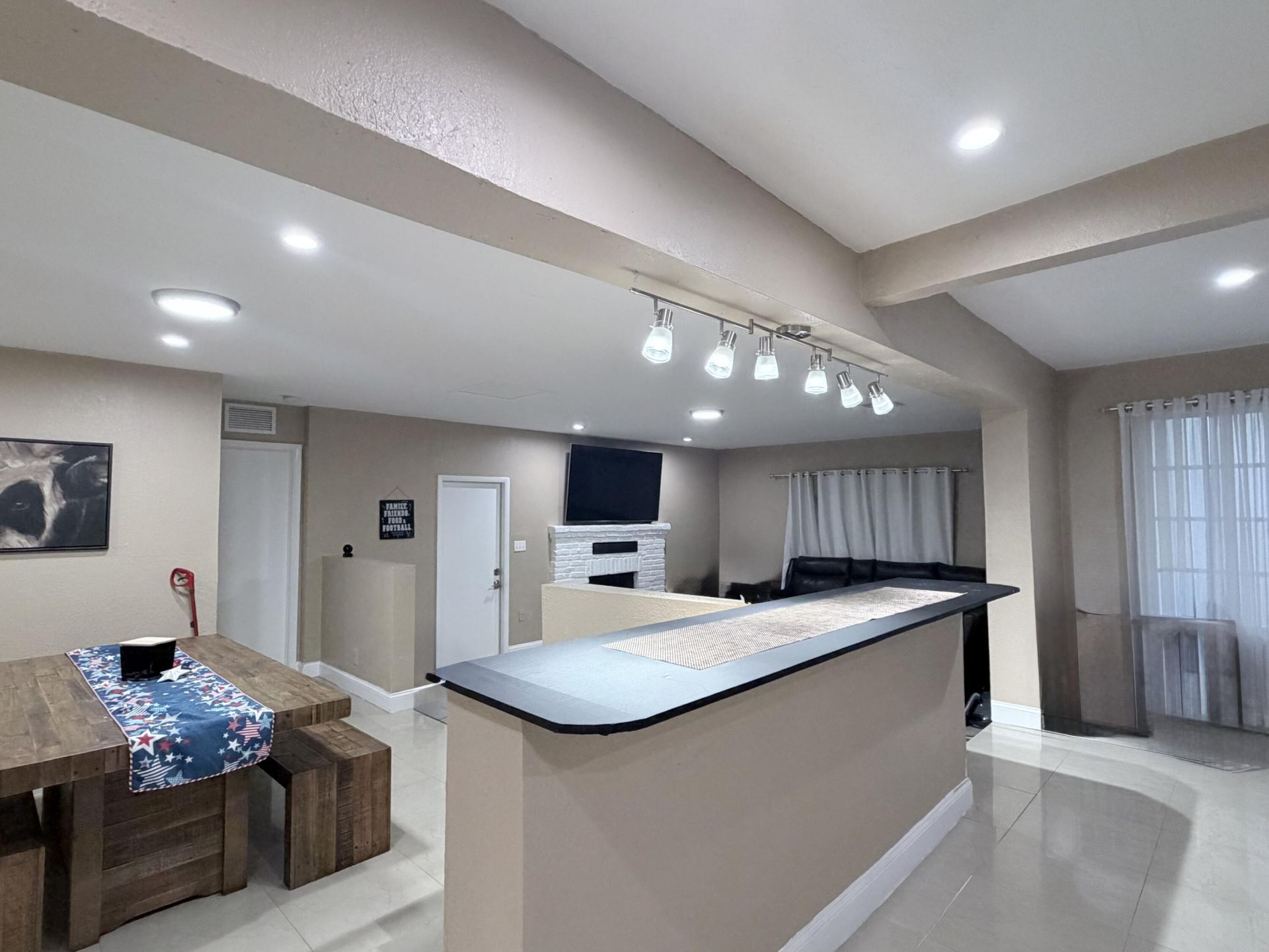 2000 SW 95th Terrace, Miramar, FL 33025 Photo