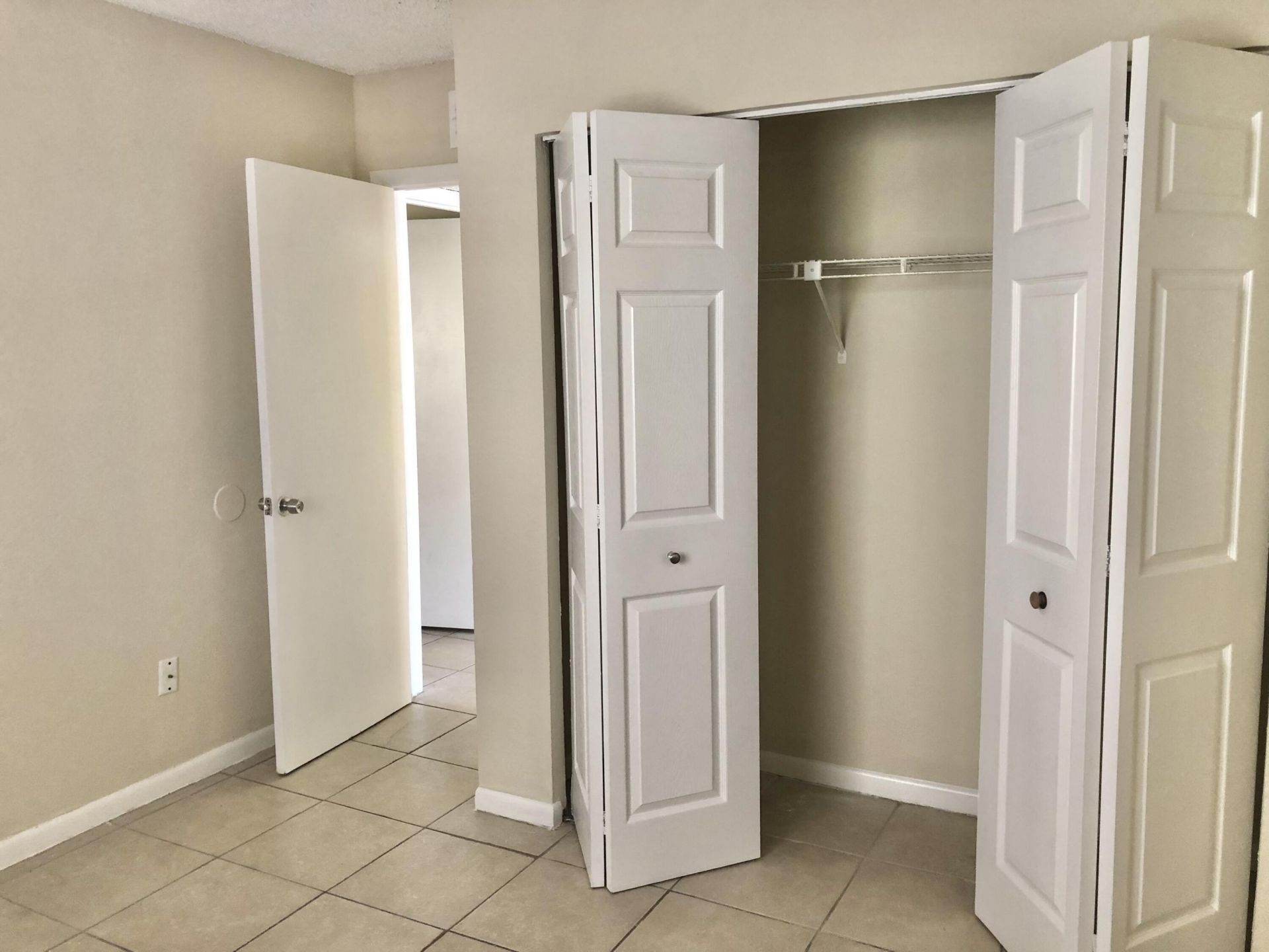 6031 10th Avenue N, Unit 120, Greenacres, FL 33463 Photo