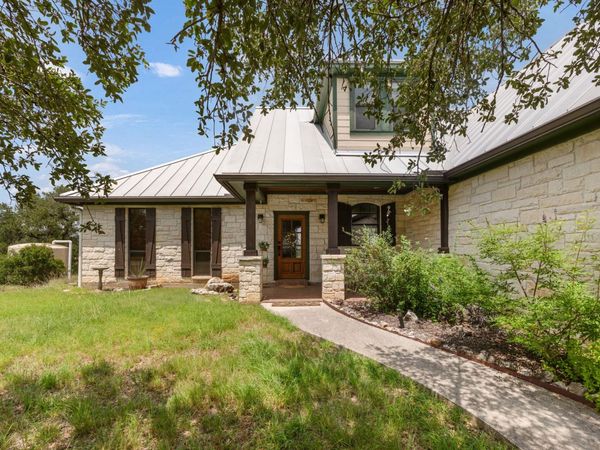544 River View DR, Johnson City, TX 78636