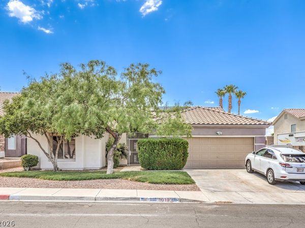 1019 Skysail Drive , Henderson, NV 89011