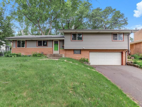 3837 Georgia Avenue N, Crystal, MN 55427