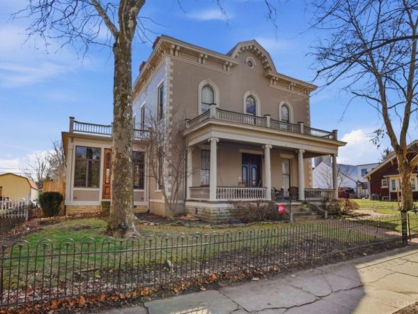 321 E East, Washington Court Hous, OH 43160