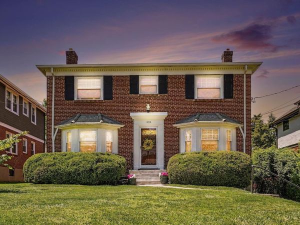 909 Ellison Avenue, Cincinnati, OH 45226