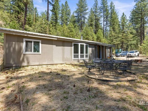 12 Timberline Dr, Garden Valley, ID 83622