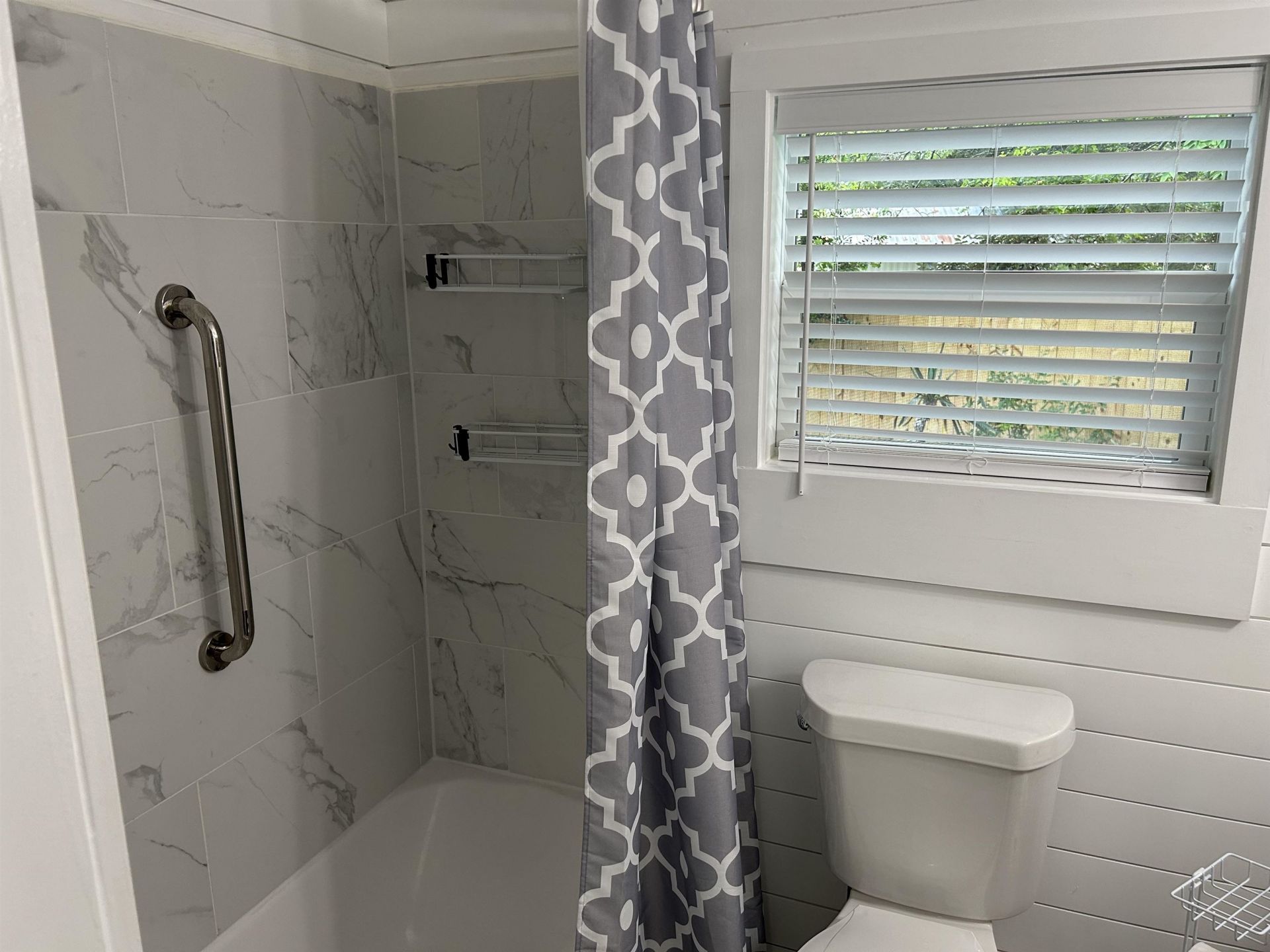 6 Shamrock Circle Photo 10