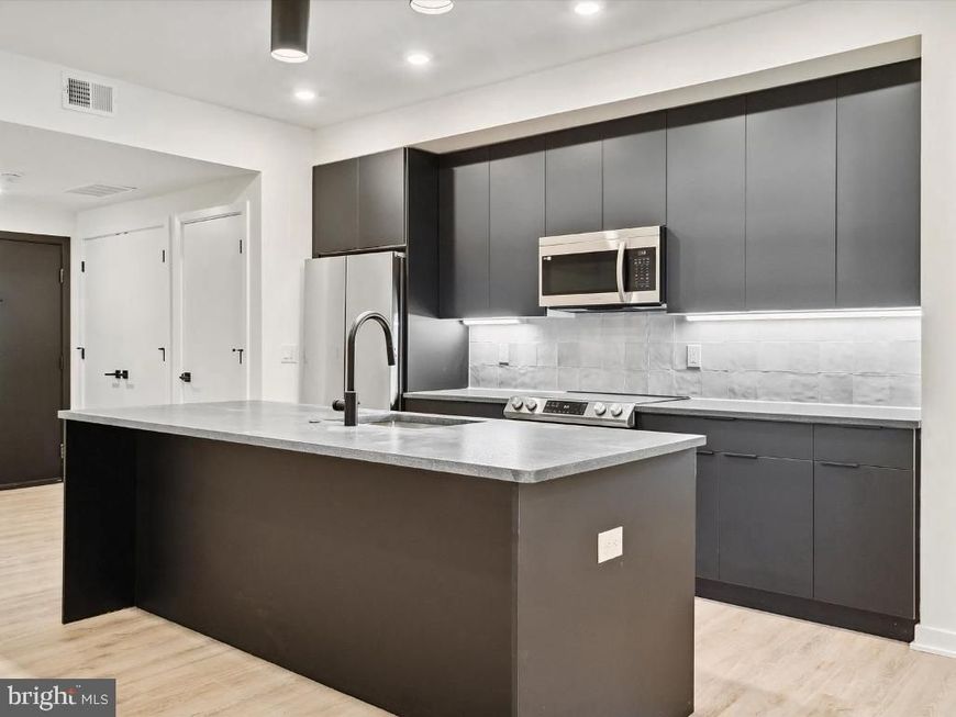 500 00 N 13th Street , Unit 404, Philadelphia, PA 19123 Main Photo