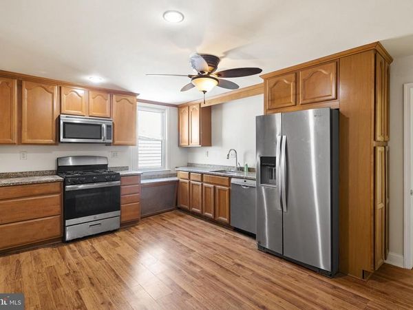 146 W 1ST AVENUE , CONSHOHOCKEN, PA 19428
