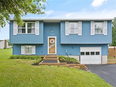 4750 New Hope N, Liverpool, NY 13090