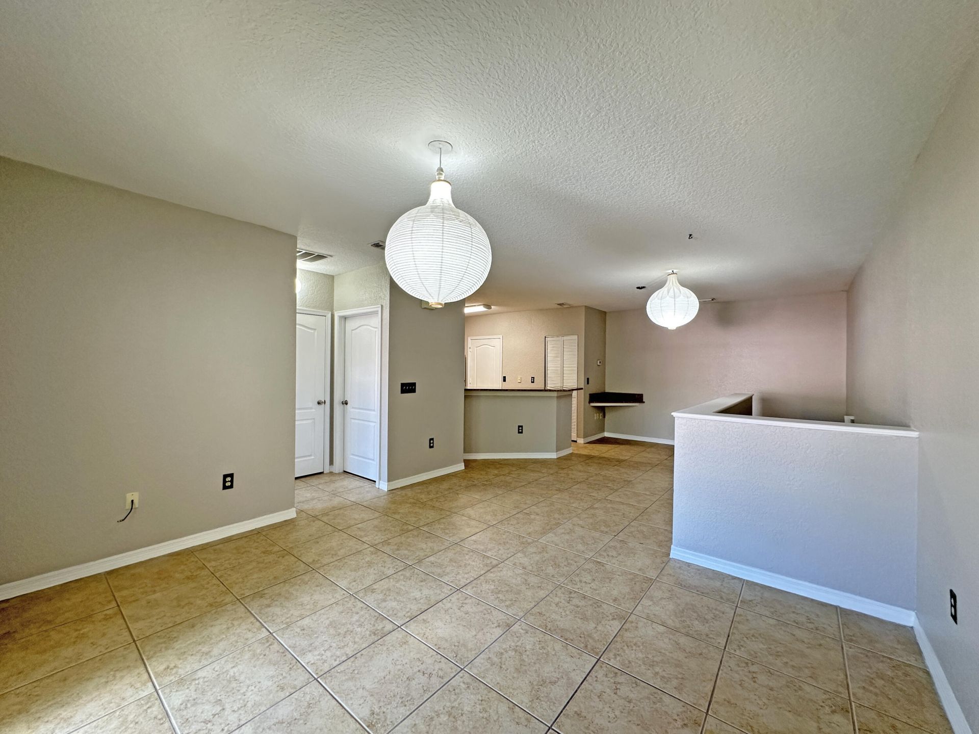 152 SW Peacock Boulevard, Unit 27-206, Port Saint Lucie, FL 34986 Photo