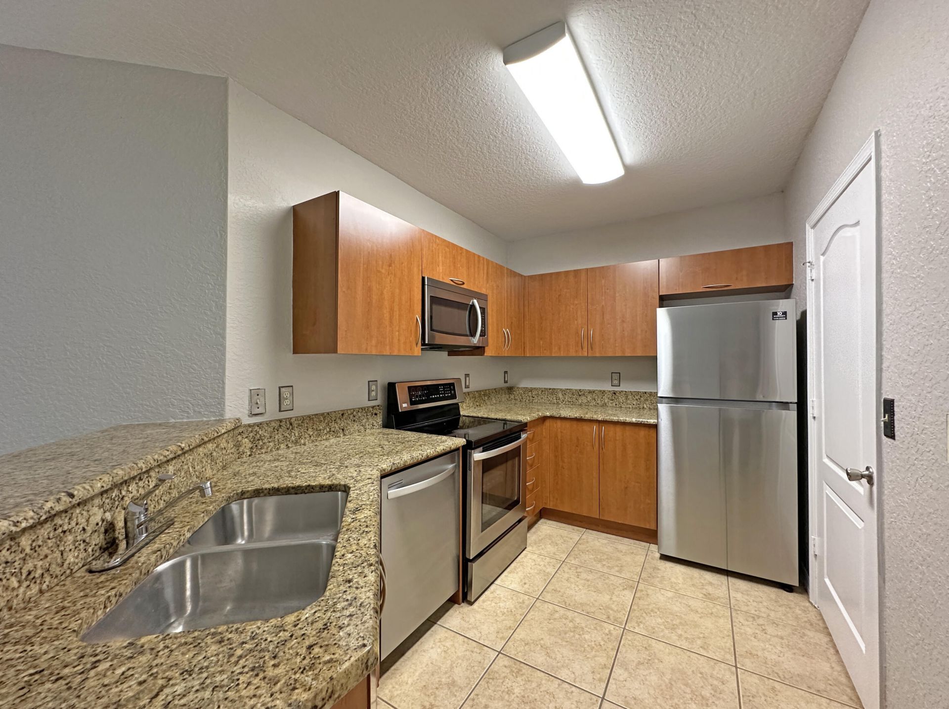 152 SW Peacock Boulevard, Unit 27-206, Port Saint Lucie, FL 34986 Photo