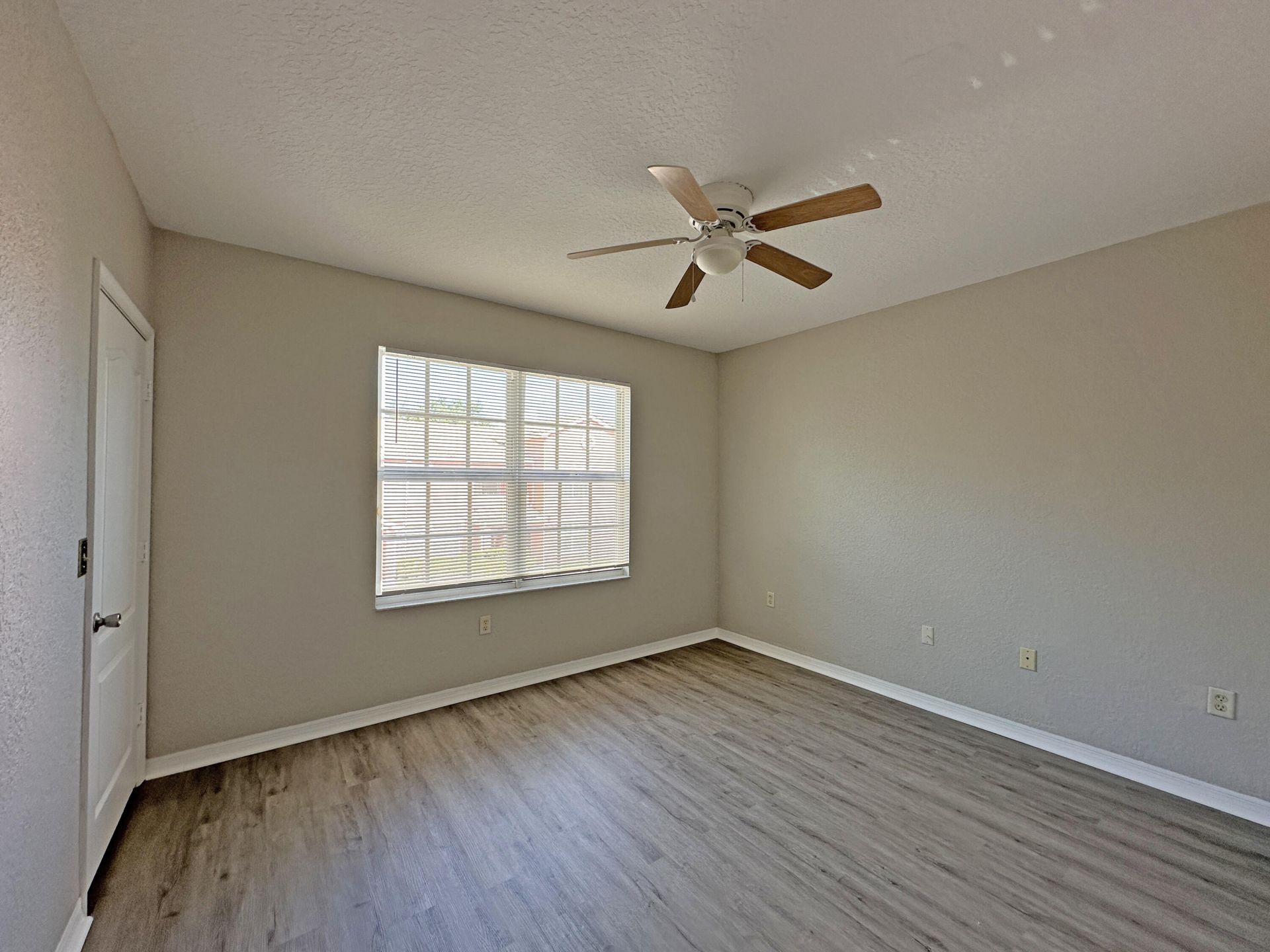 152 SW Peacock Boulevard, Unit 27-206, Port Saint Lucie, FL 34986 Photo