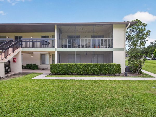6341 Chasewood Drive, Unit D, Jupiter, FL 33458