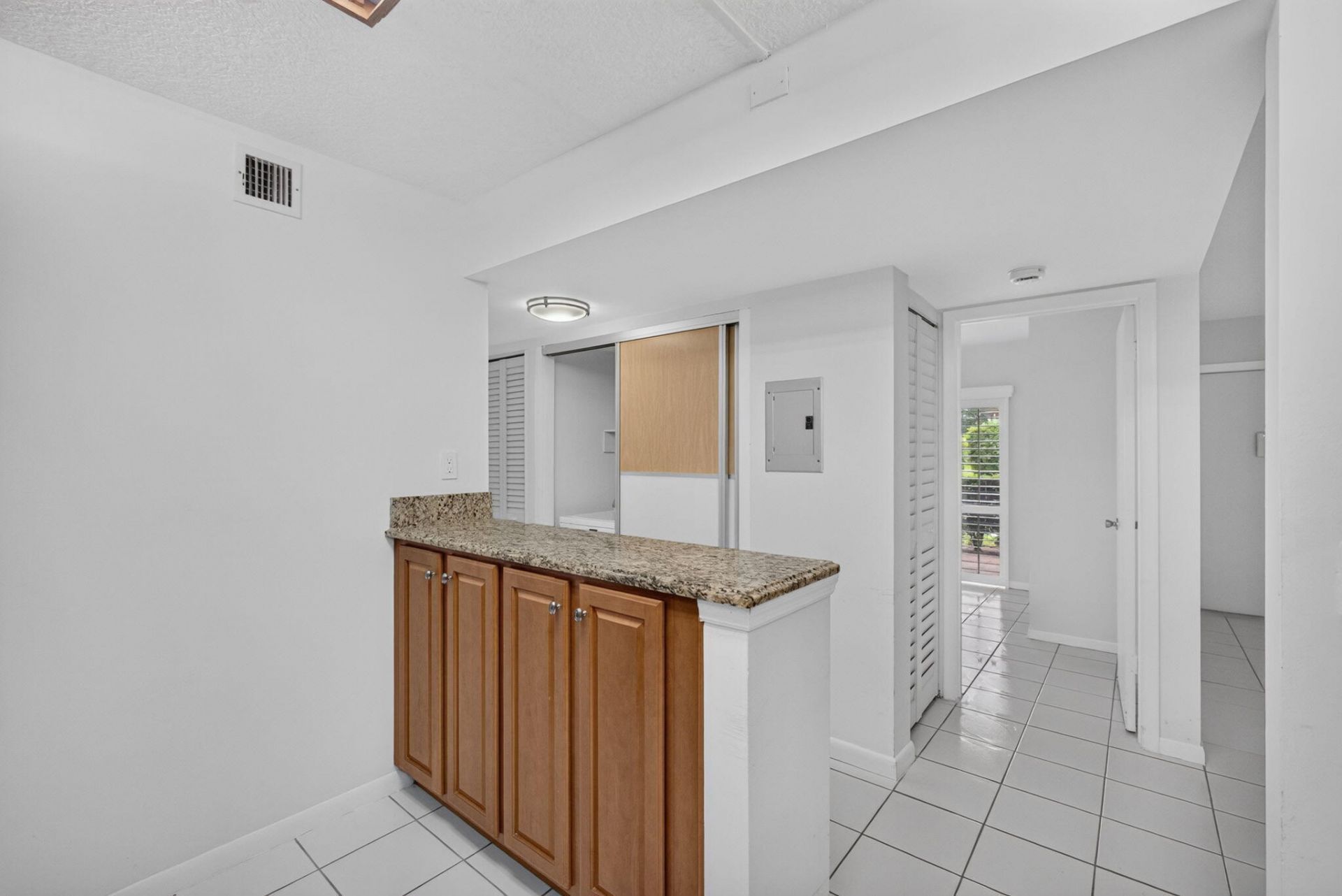 6341 Chasewood Drive, Unit D, Jupiter, FL 33458 Photo