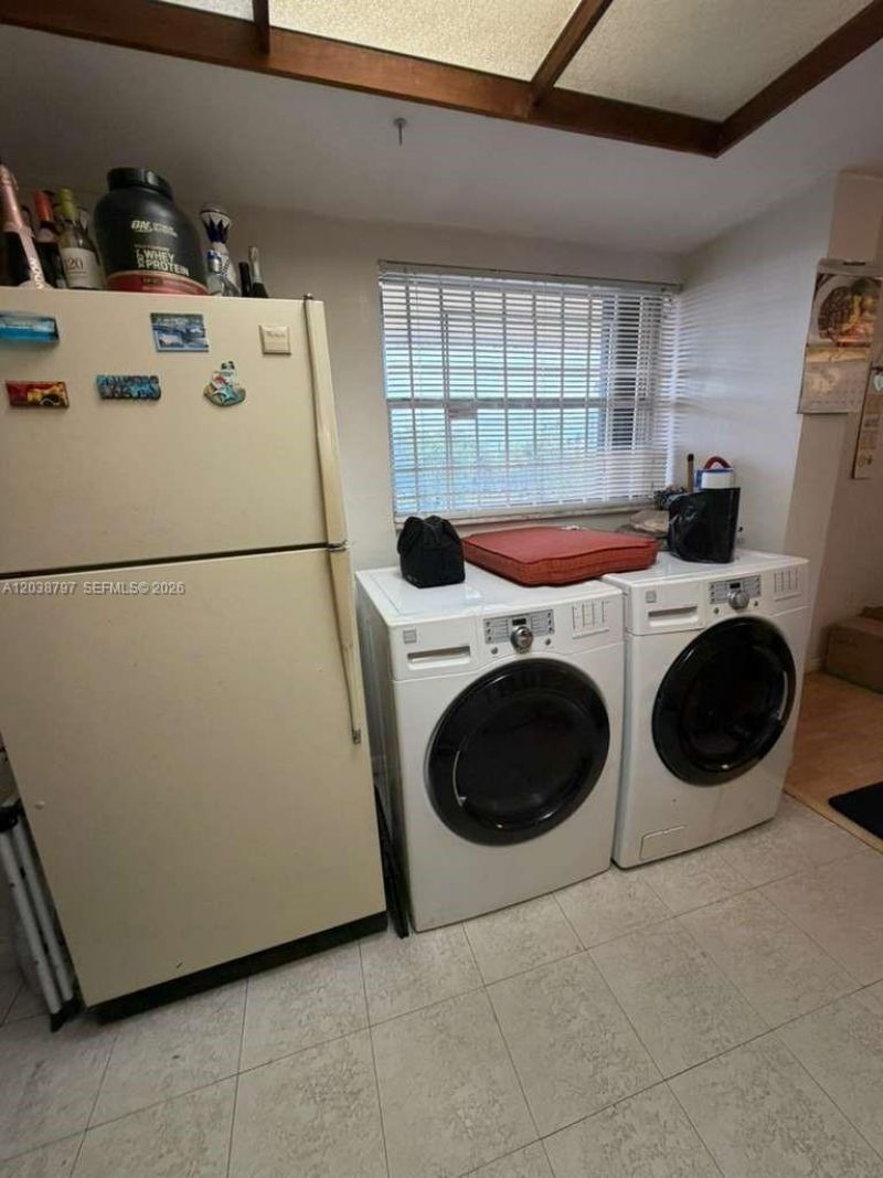 8775 Park Blvd , Unit 318, Miami, FL 33172 Photo