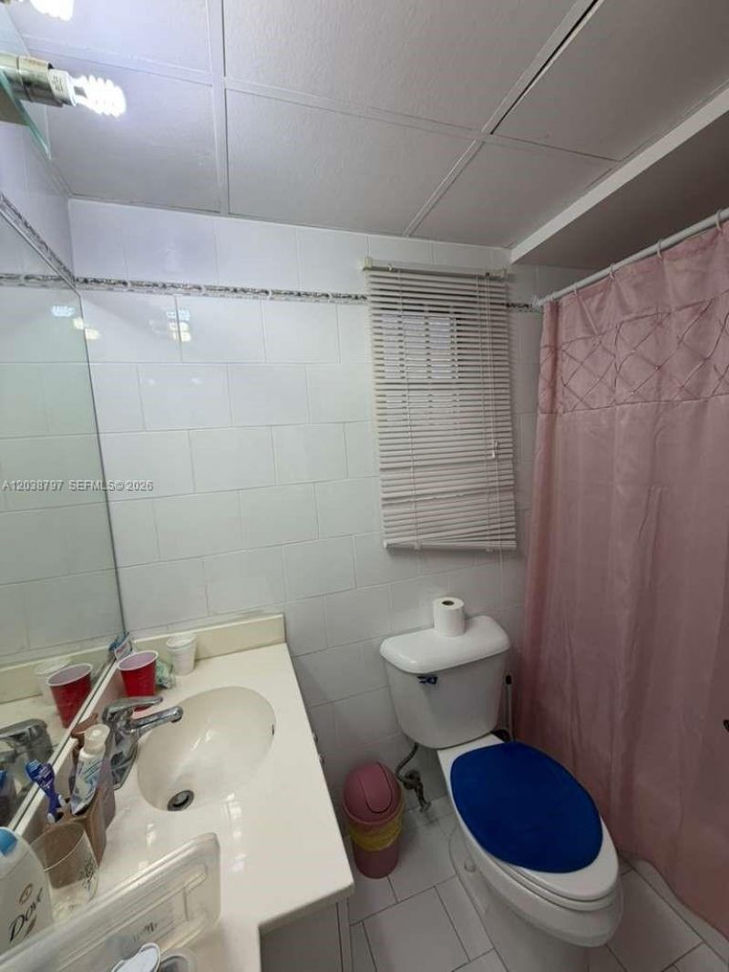 8775 Park Blvd , Unit 318, Miami, FL 33172 Photo