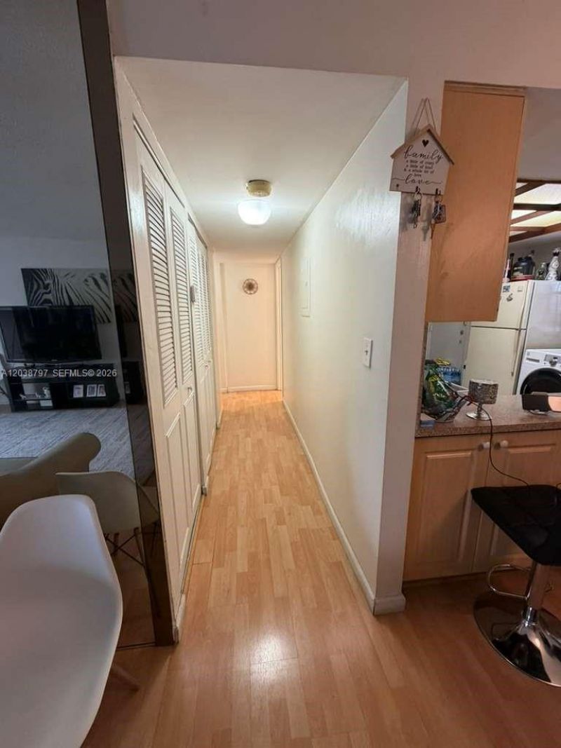 8775 Park Blvd , Unit 318, Miami, FL 33172 Photo