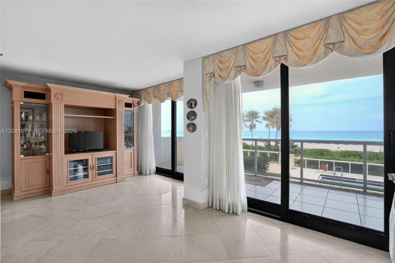 5757 Collins Ave , Unit 405, Miami Beach, FL 33140 Photo