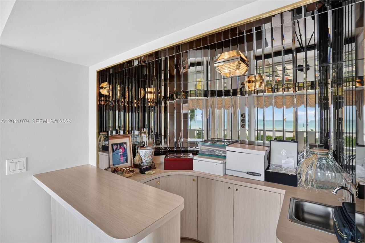 5757 Collins Ave , Unit 405, Miami Beach, FL 33140 Photo