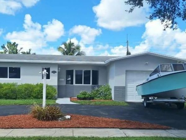 1800 N 55th Ave, Hollywood, FL 33021