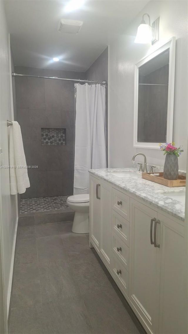 1800 N 55th Ave , Hollywood, FL 33021 Photo