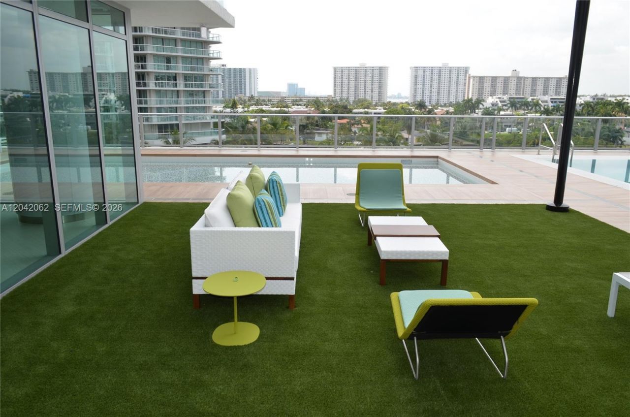 330 Sunny Isles Blvd , Unit 5-2503, Sunny Isles Beach, FL 33160 Photo