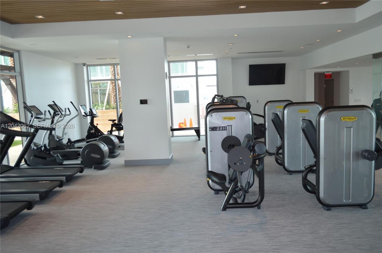 330 Sunny Isles Blvd , Unit 5-2503, Sunny Isles Beach, FL 33160 Photo