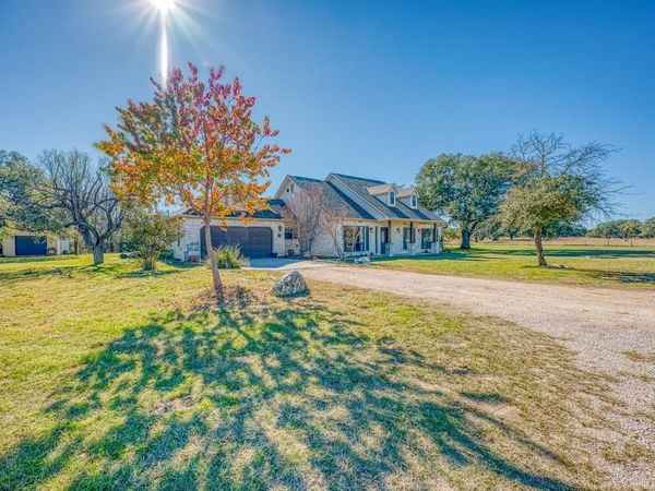 121 Amber CRK , Burnet, TX 78611