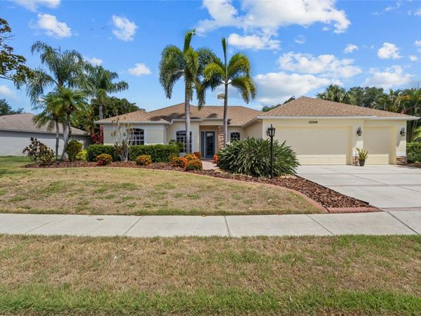 12209 CLUBHOUSE DRIVE , LAKEWOOD RANCH, FL 34202