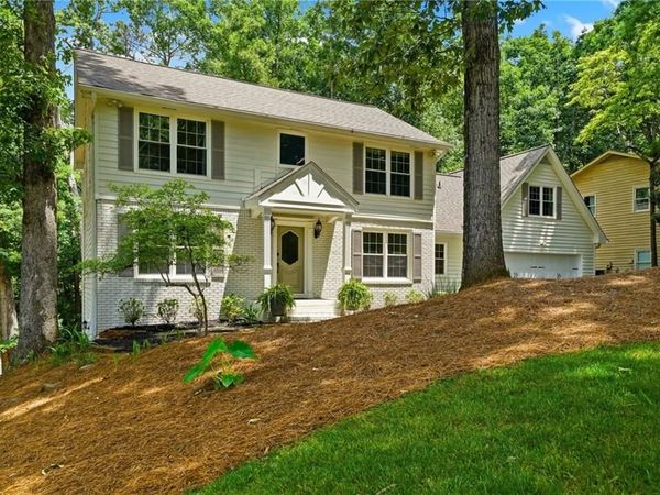 765 Lake Top Way, Roswell, GA 30076