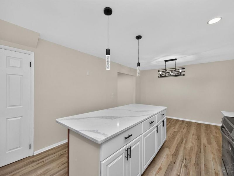 932 Glasgow Drive, Forest Park, OH 45240 Photo 13
