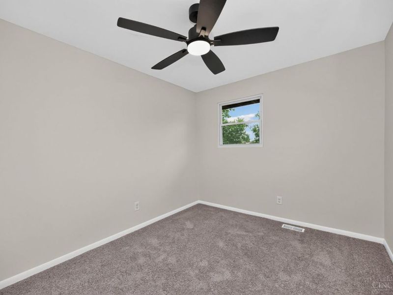 932 Glasgow Drive, Forest Park, OH 45240 Photo 27