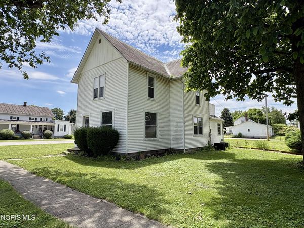 5810 W Tiffin Street , Bascom, OH 44809