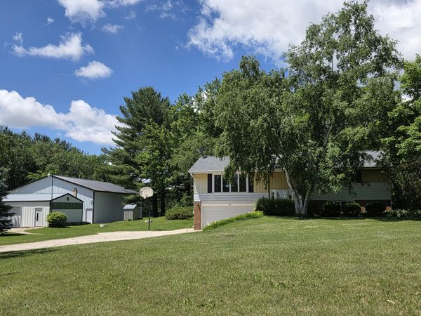 6051 Blueberry Rd, Addison, WI 53002