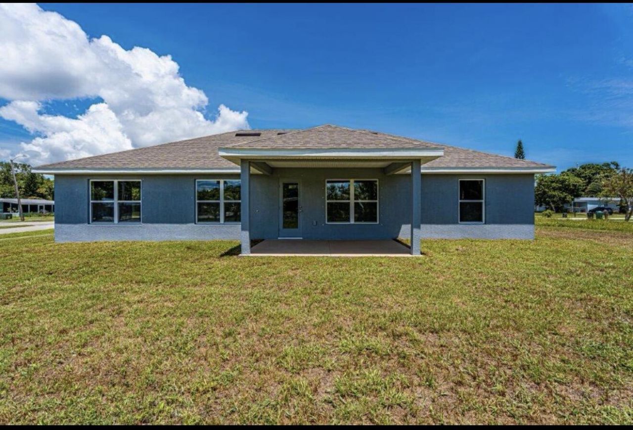 7903 Penny Lane, Fort Pierce, FL 34951 Photo