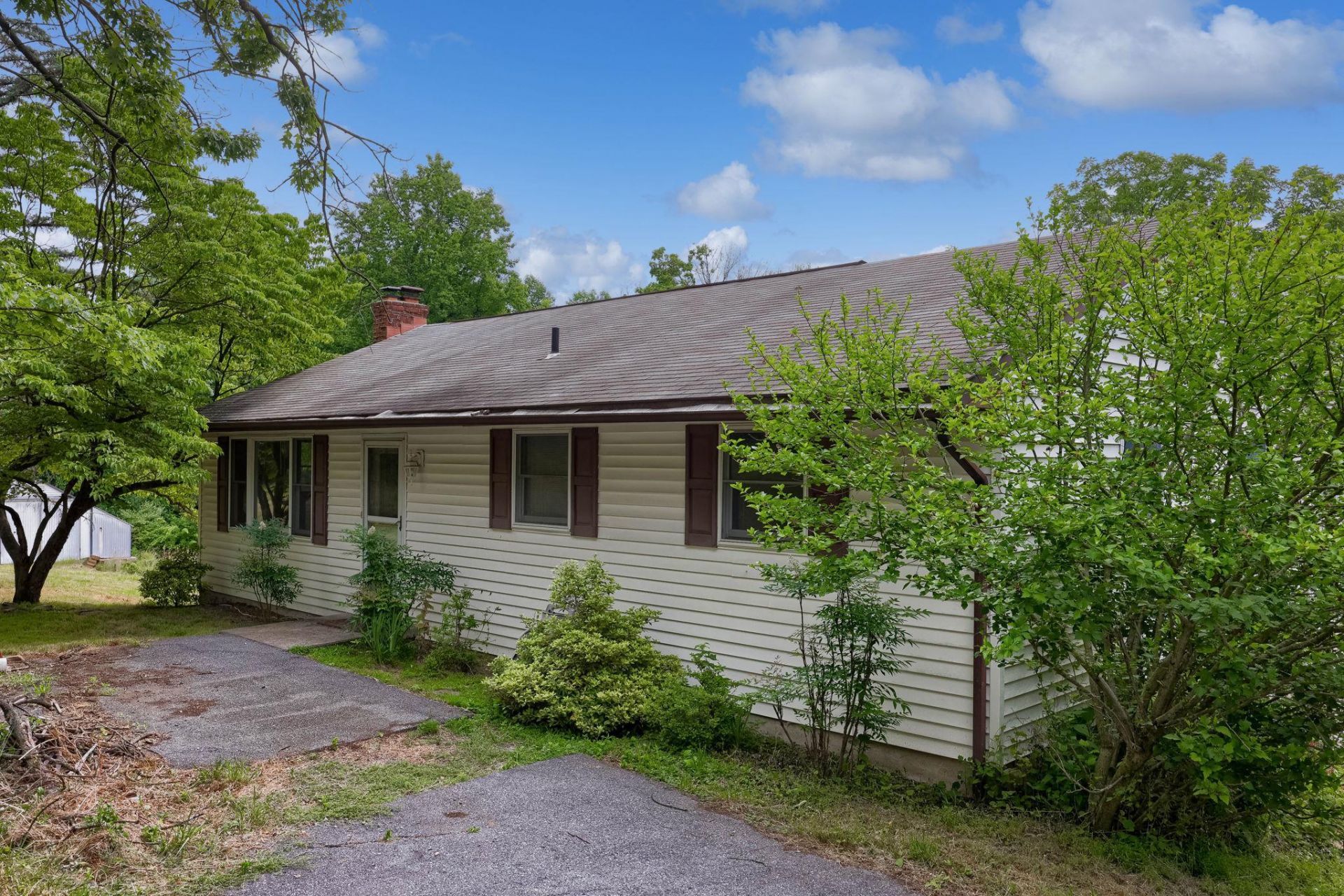 49 PRESTON ROAD, REINHOLDS, PA 17569