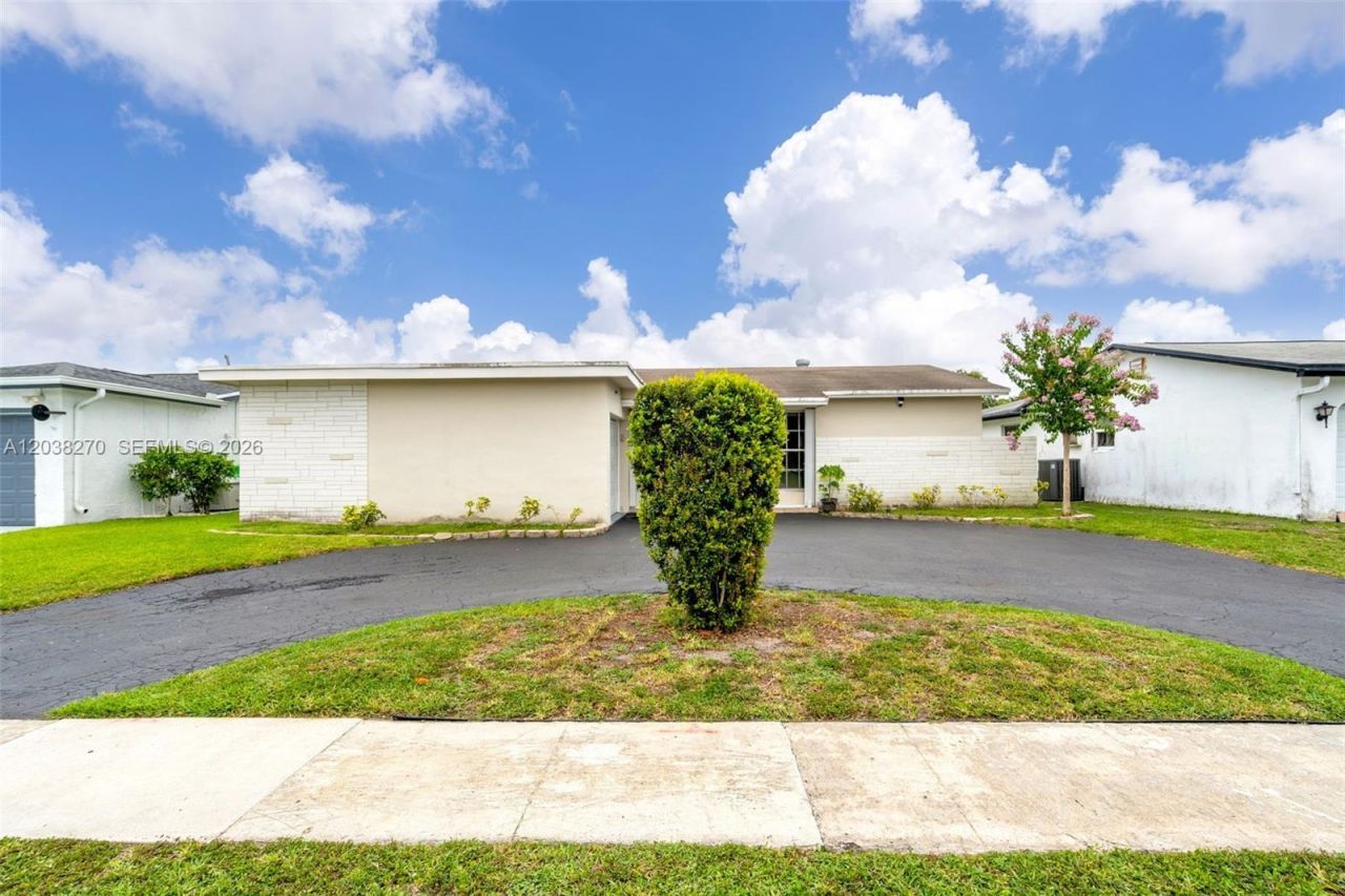 9624 NW 19th Pl, Sunrise, FL 33322 Photo