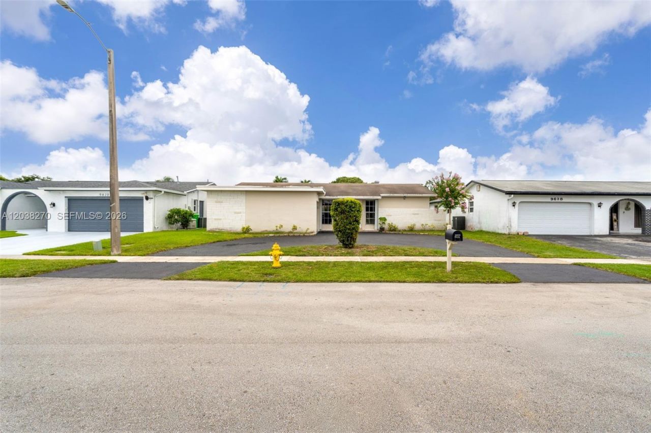 9624 NW 19th Pl, Sunrise, FL 33322 Photo