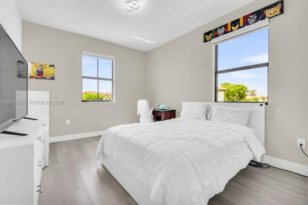 3401 W 94th Ter , Hialeah, FL 33018 Photo