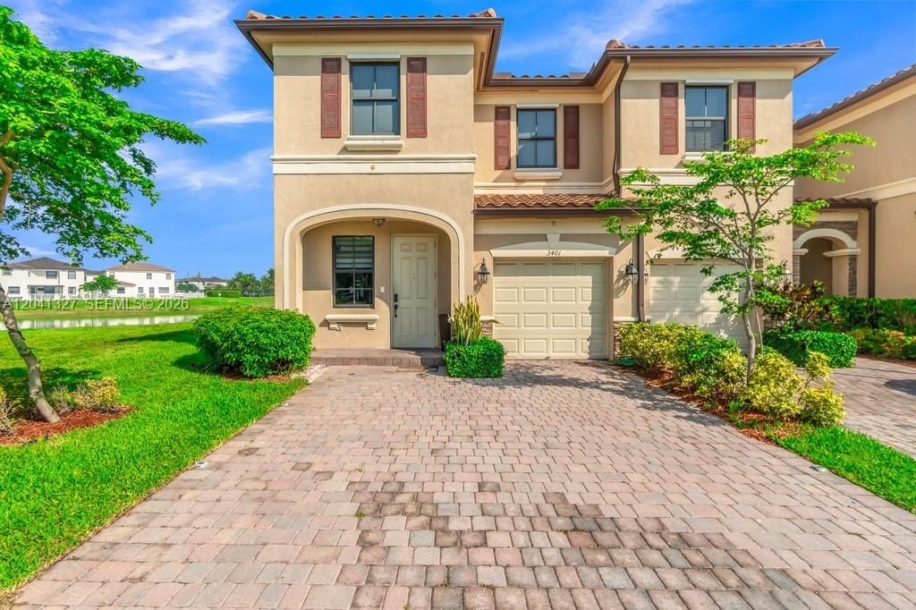 3401 W 94th Ter , Hialeah, FL 33018 Photo
